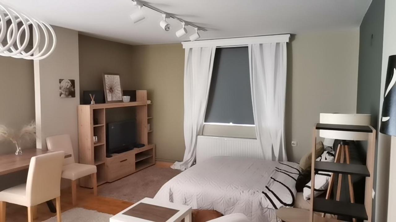 Crystal Kragujevac Apartment Exterior photo